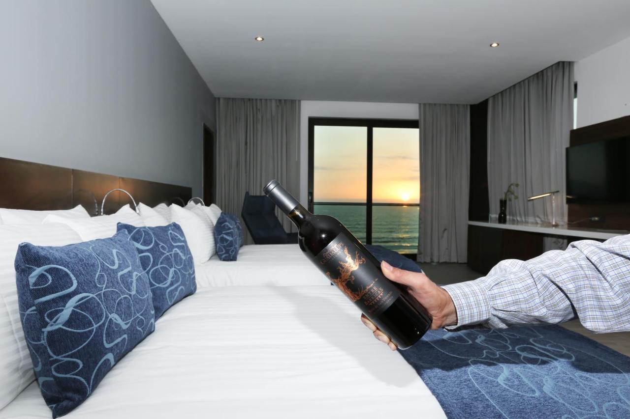 Hotel Marea Vista Ensenada Bagian luar foto